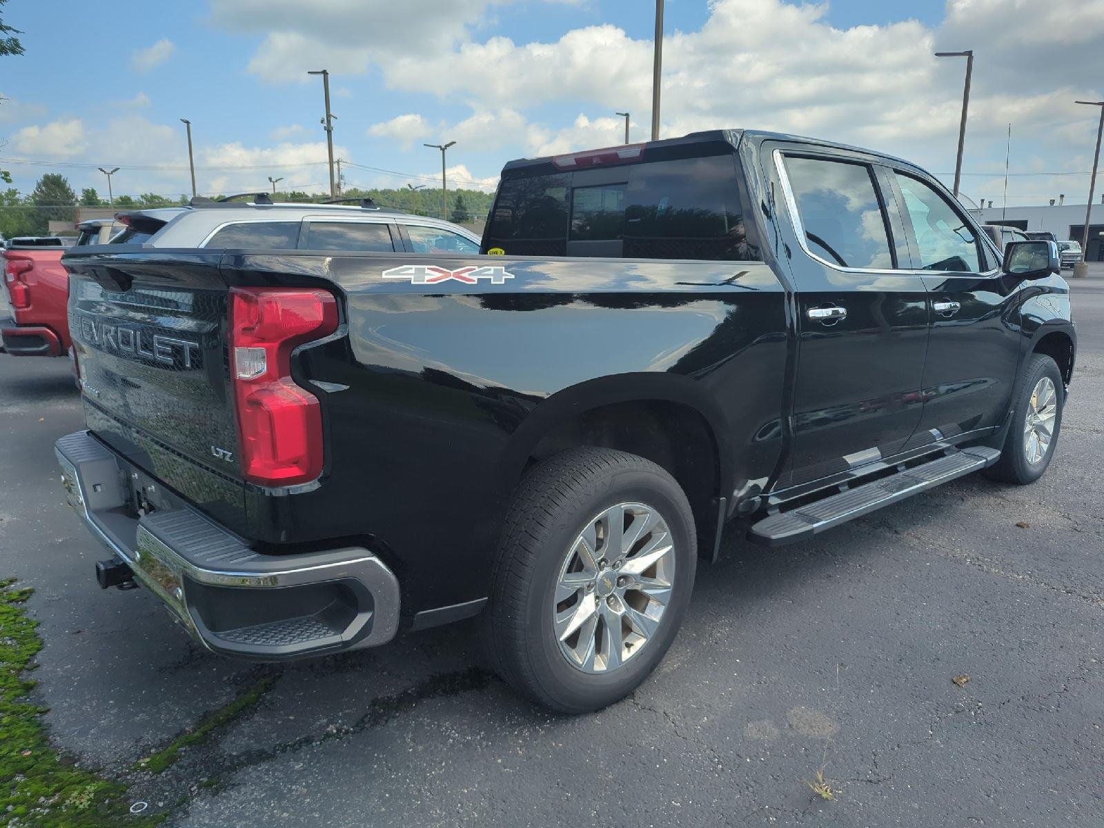 Used 2019 Black Chevrolet LTZ image 5