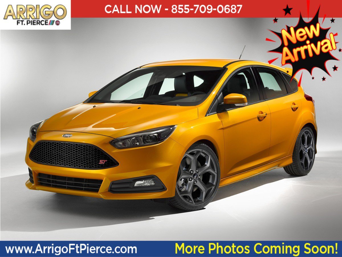 Used 2017 Race Red Ford ST image 1