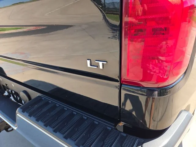 Used 2019 Black Chevrolet LT image 32