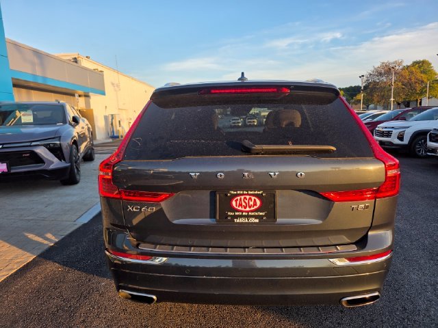 Used 2021 Gray Volvo T5 Inscription image 3