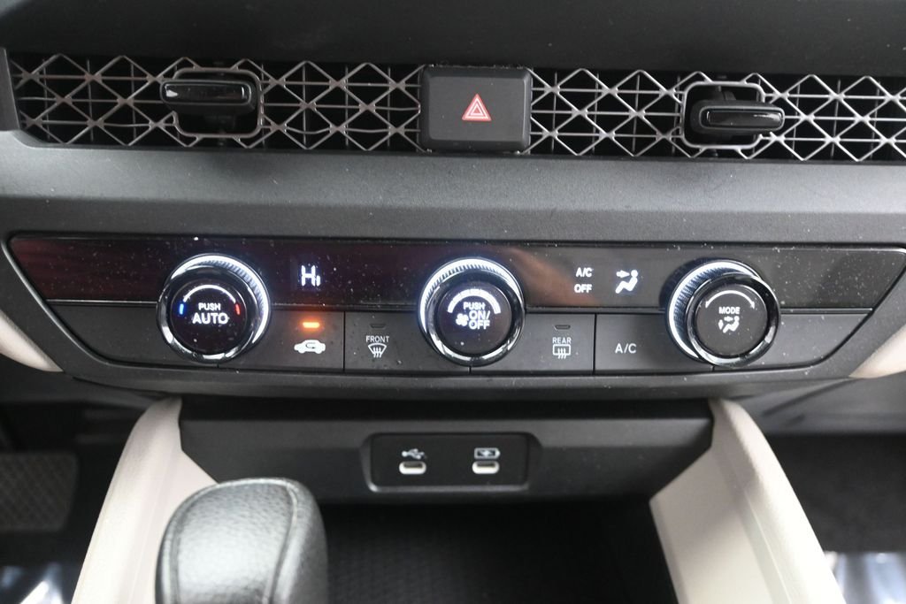 Used 2023  Honda LX image 18