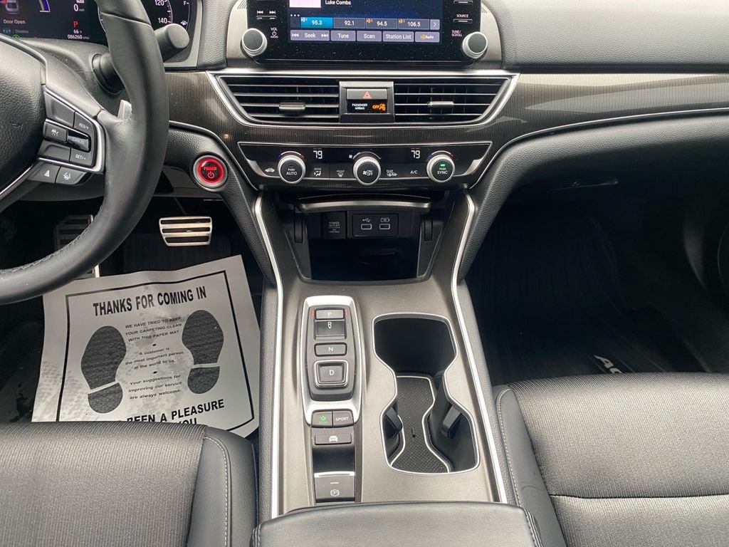 Used 2022 Platinum White Pearl Honda Sport image 11