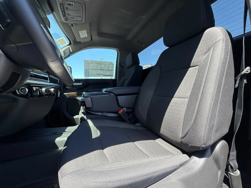 New 2026 Onyx Black GMC SLE DRW image 30