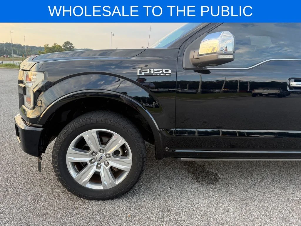 Used 2017 Black Ford Platinum image 23