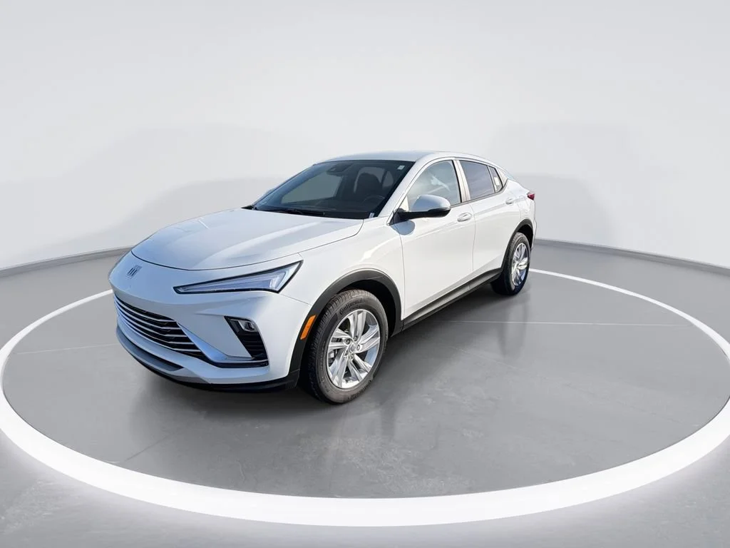New 2026 Summit White Buick Preferred image 4