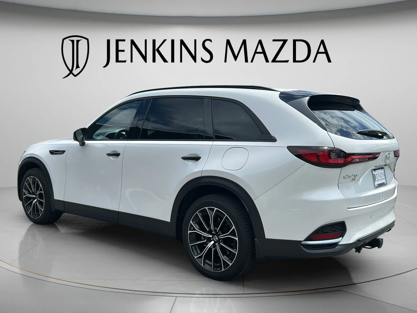 Used 2025 Rhodium White Premium Mazda Premium Plus Package image 3