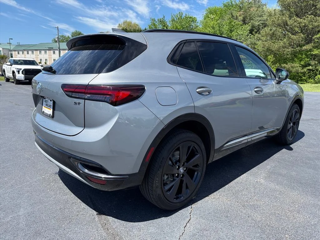 2023 Buick Envision Essence - Photo 7