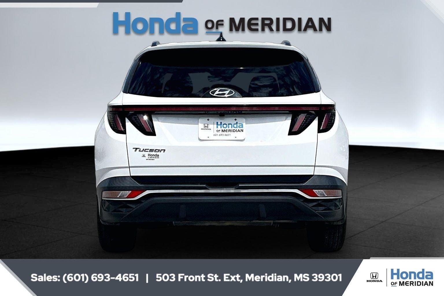 Used 2023 Serenity White Pearl Hyundai SEL image 4