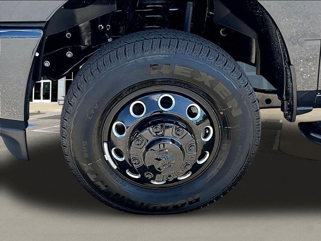 2026 RAM 3500 Big Horn - Photo 15