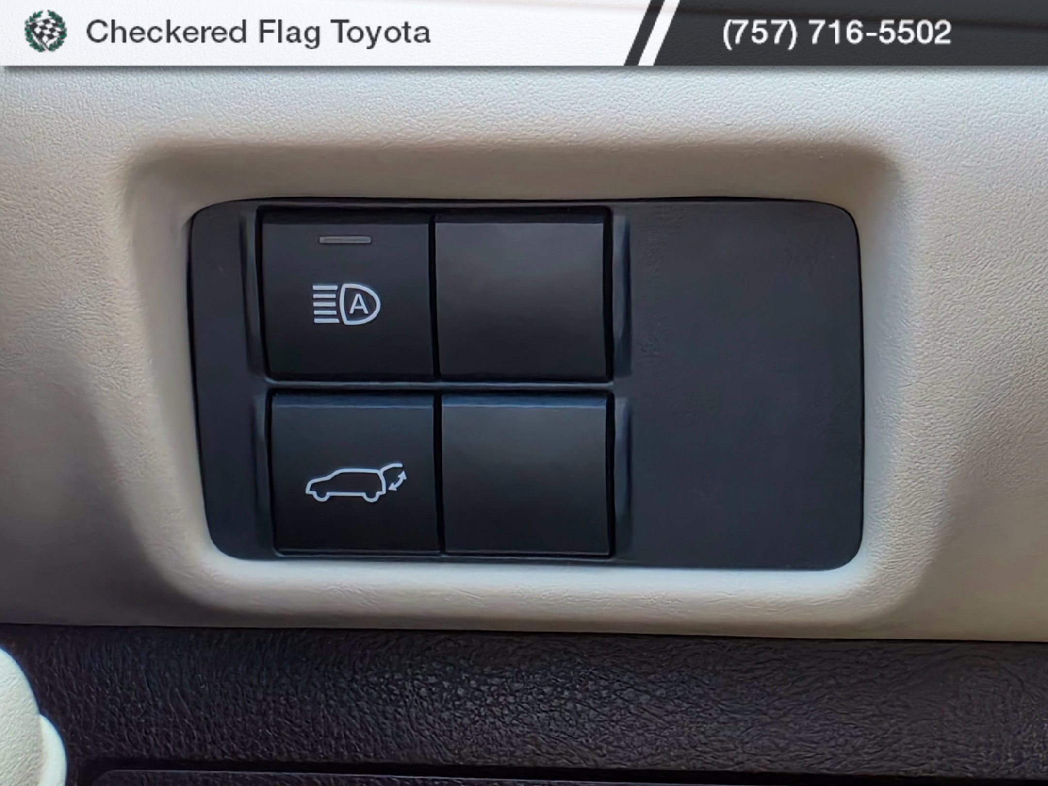 Used 2021 Moon Dust Toyota XLE image 11