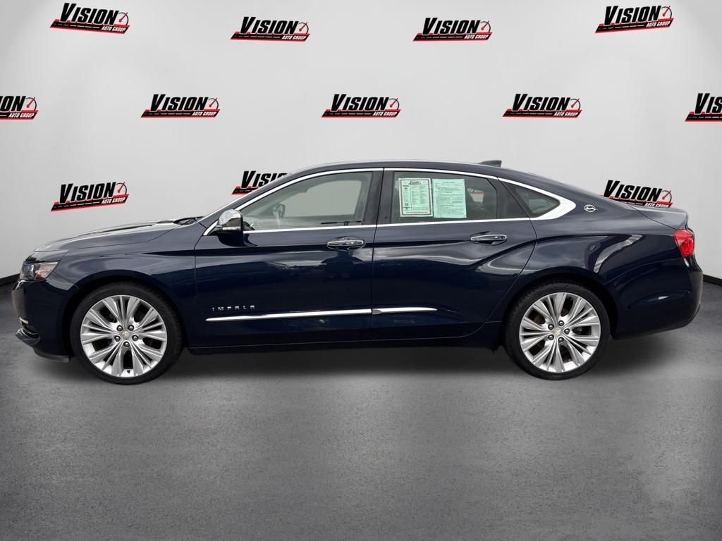 Used 2015 Blue Chevrolet LTZ image 8