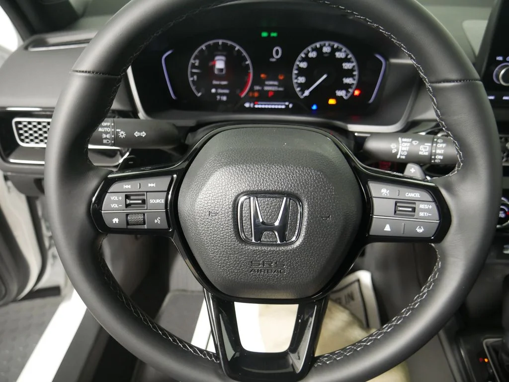 2026 Honda Civic Hatchback Sport - Photo 16