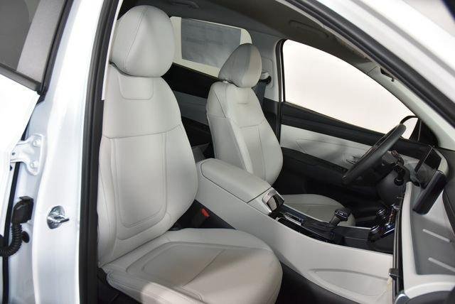 New 2026 White Hyundai SEL Plus AWD image 55