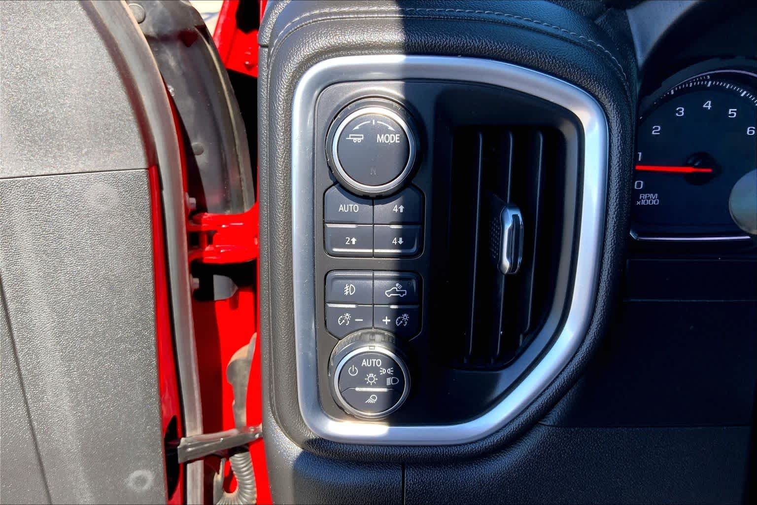 Used 2020 Red Hot Chevrolet LTZ image 32
