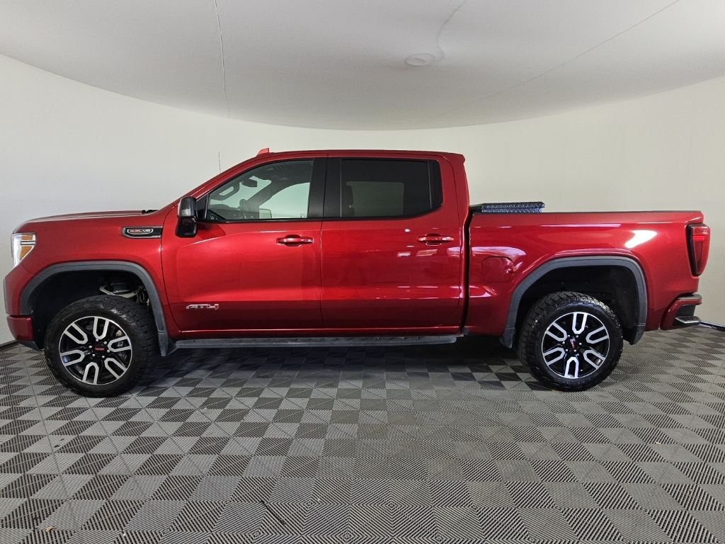 Used 2022 Red GMC AT4 image 8