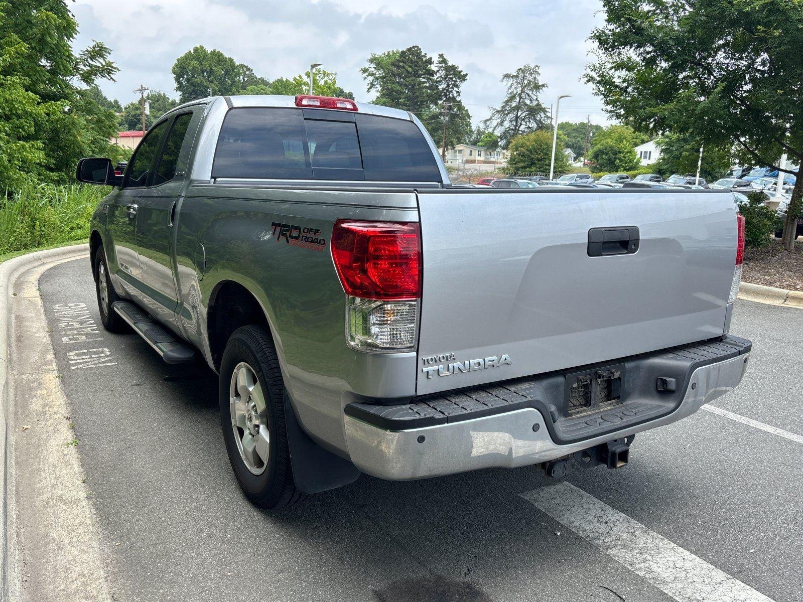 Used 2010 Silver Sky Metallic Toyota LTD image 3