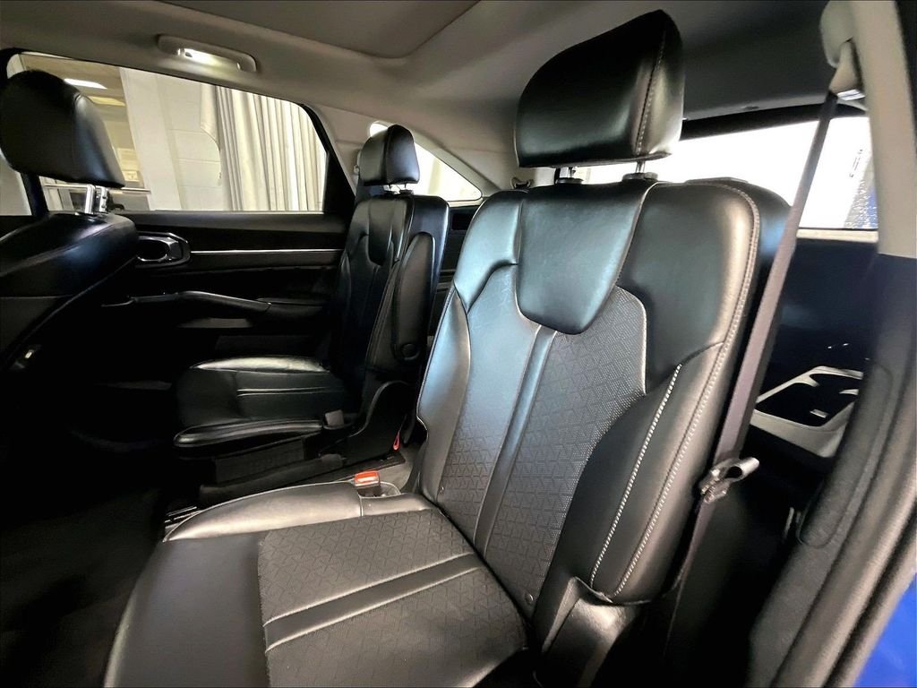 Used 2023 Blue Kia SX image 15