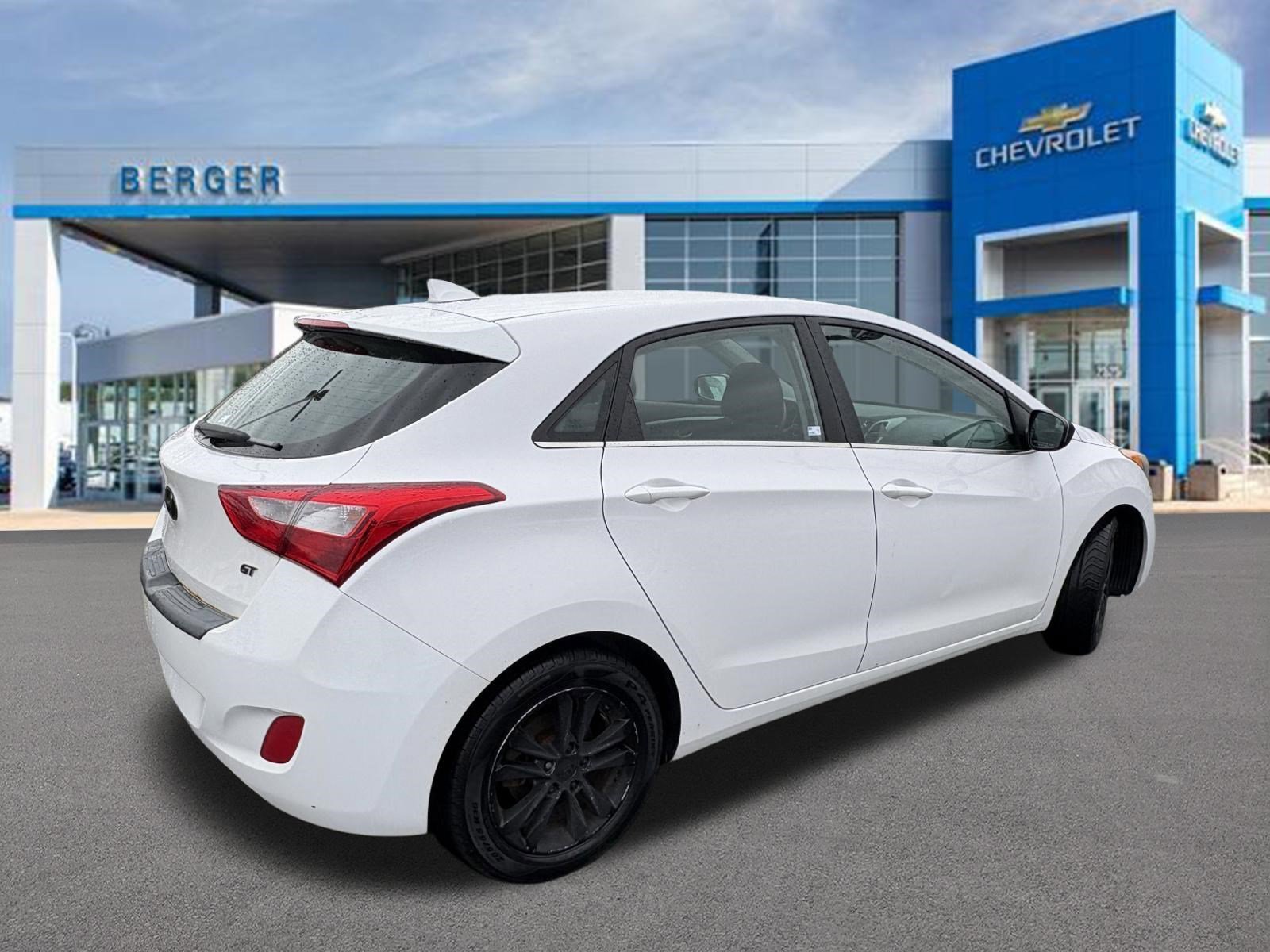 Used 2013 Hyundai Elantra GT Base with VIN KMHD35LE0DU088491 for sale in Grand Rapids, MI