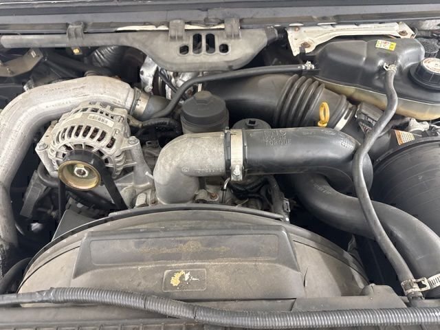 Used 2006 White Ford XL image 23