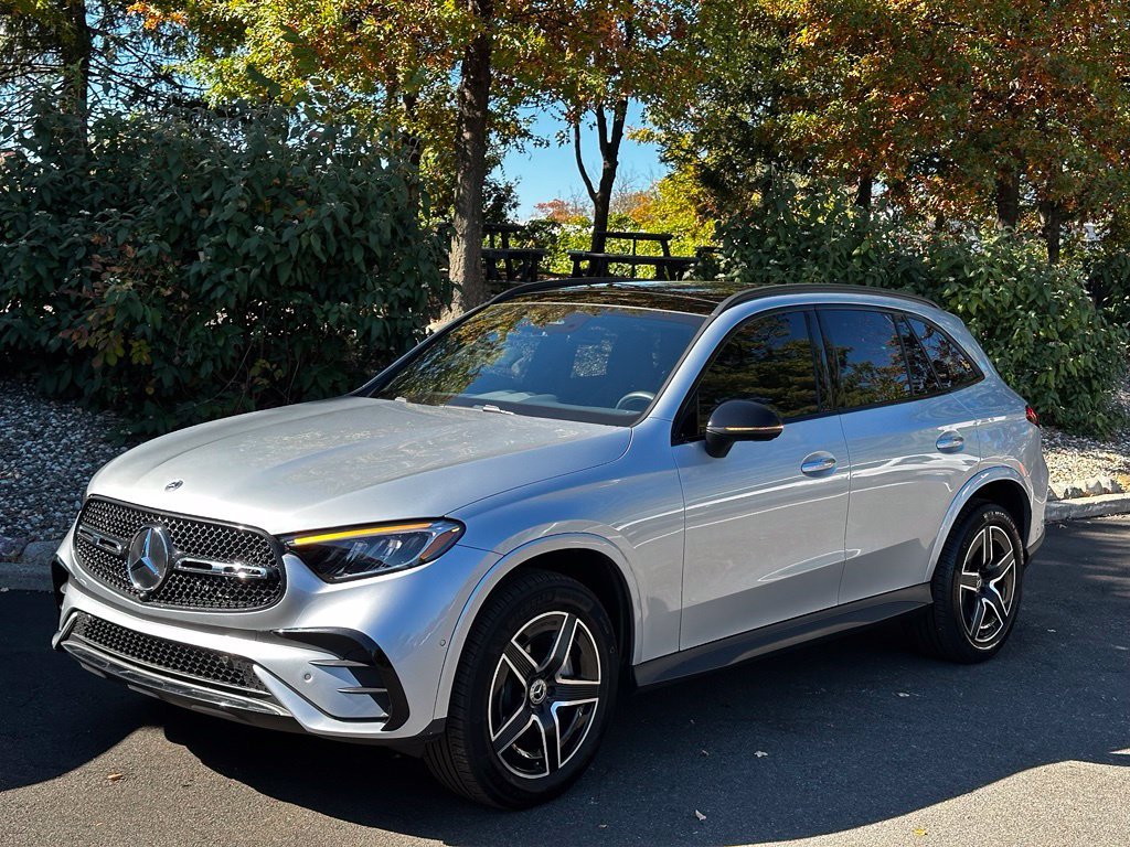 Certified Used 2026 Silver Mercedes-Benz GLC 300 image 1