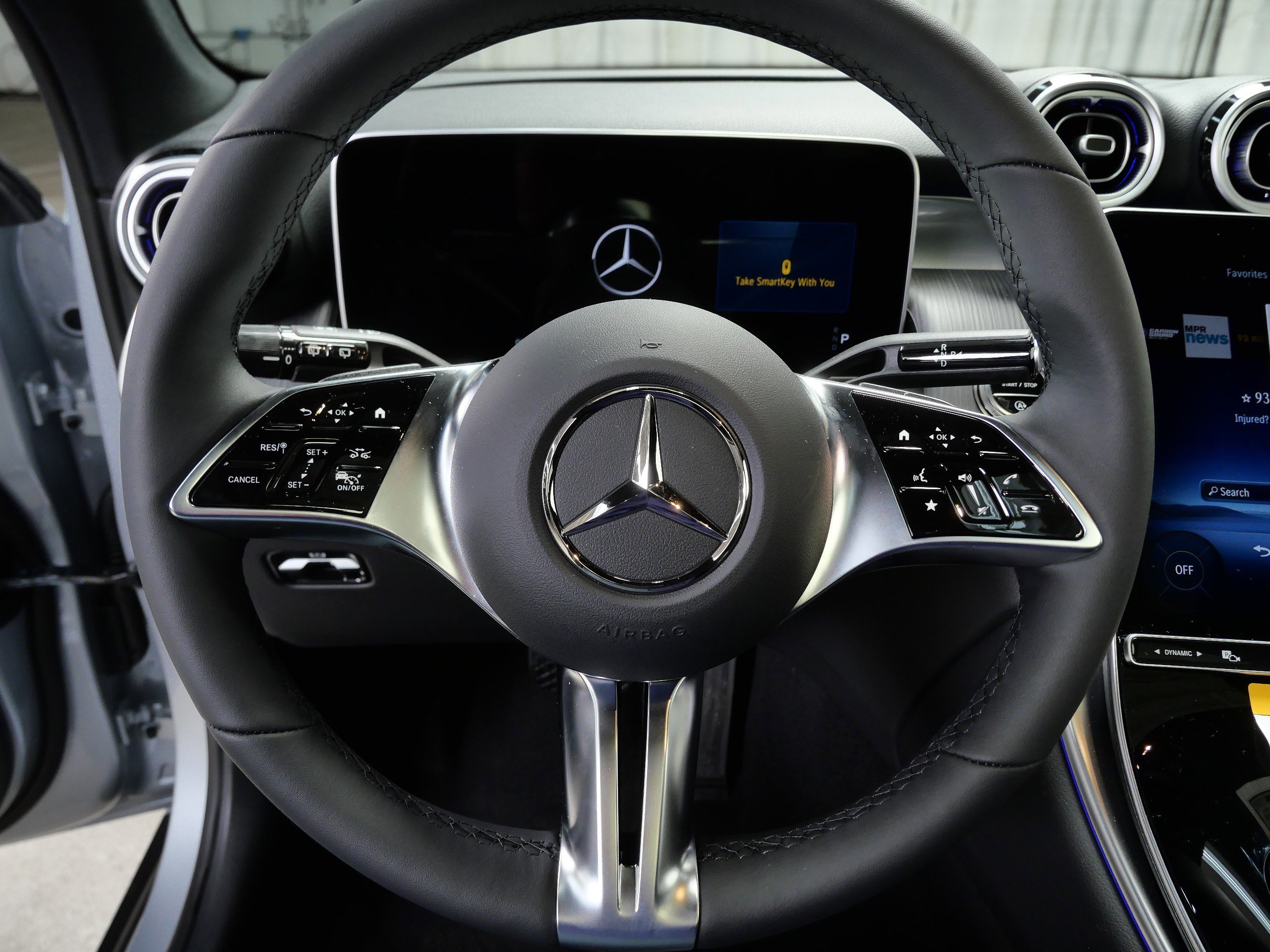 New 2026 Cirrus Silver Metallic Mercedes-Benz GLC 300 image 12