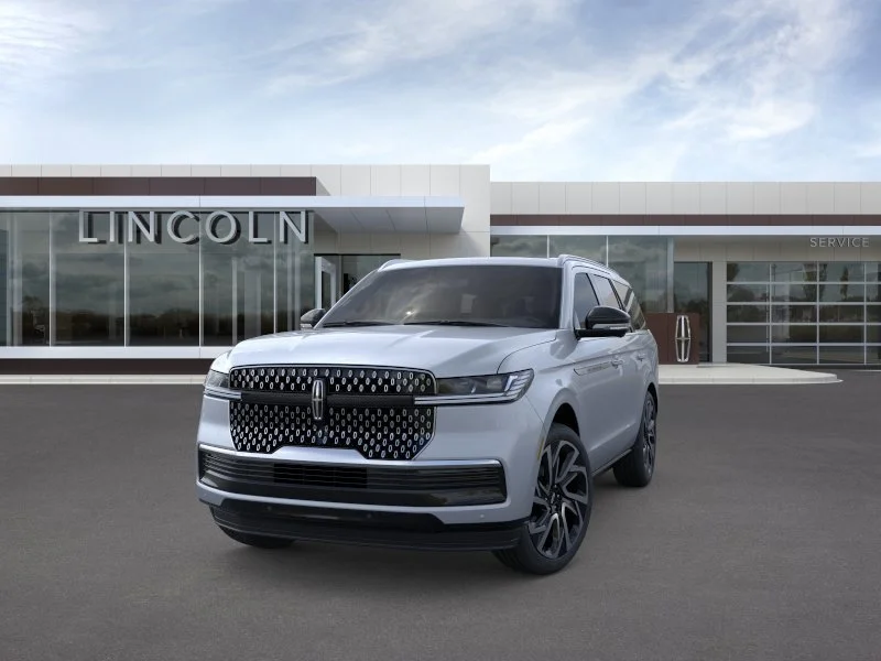 New 2026 Gray Lincoln Reserve image 2