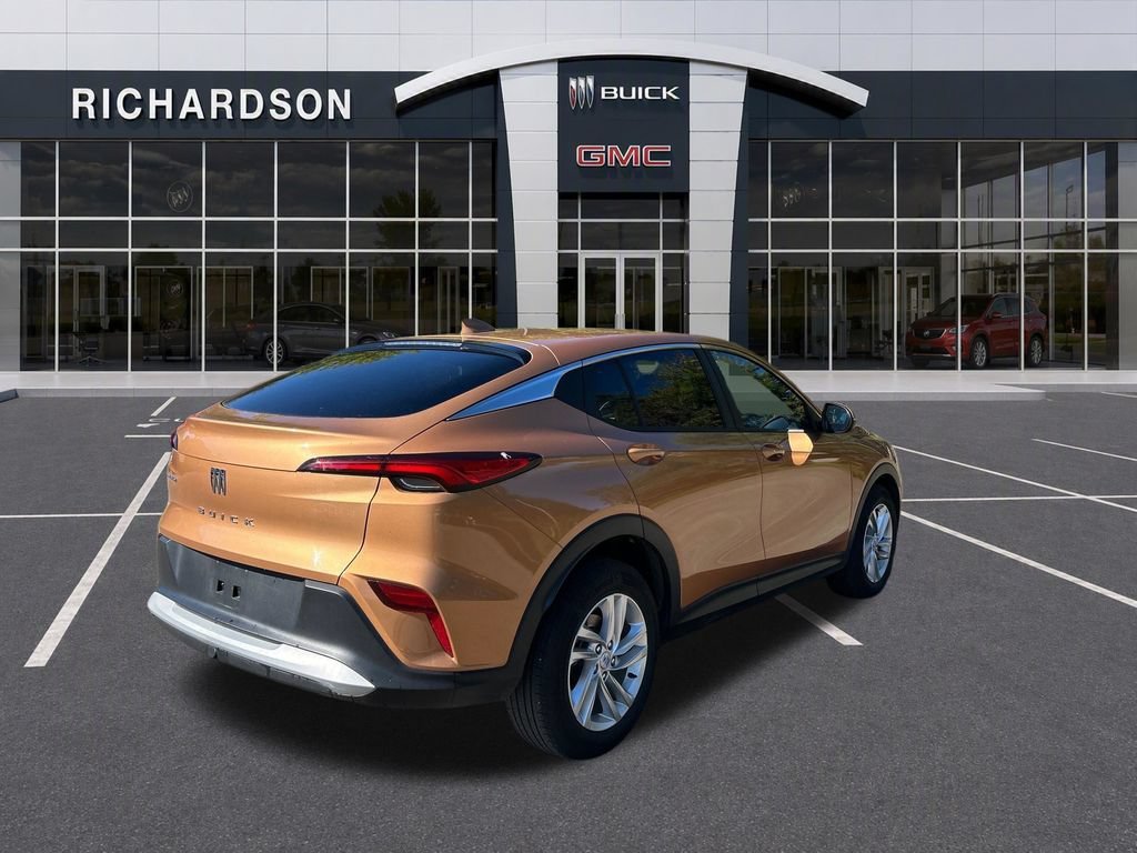 Used 2024 Copper Ice Metallic Buick Preferred image 5