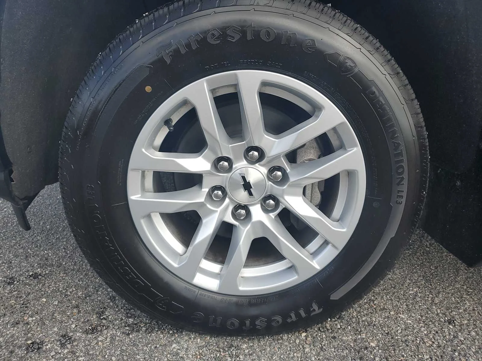 Used 2019 BLACK Chevrolet RST image 13