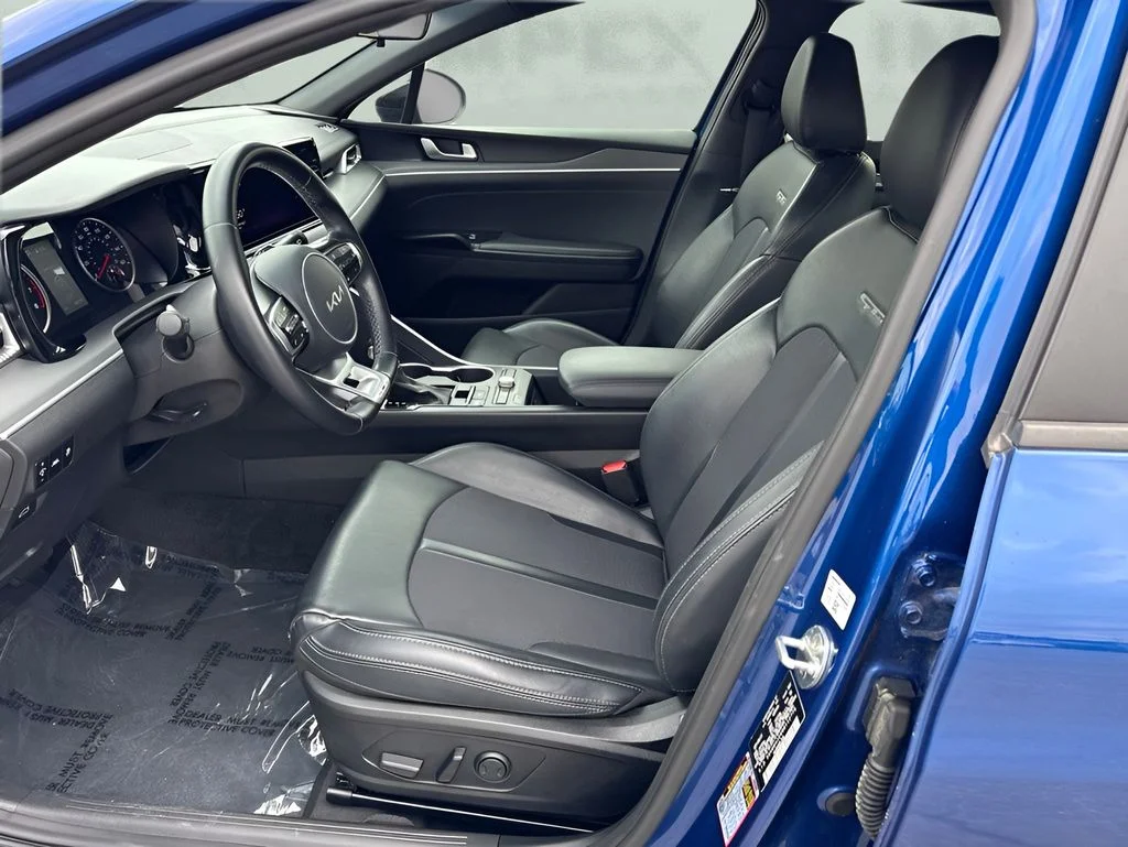 Used 2022 Blue Kia GT-Line image 9