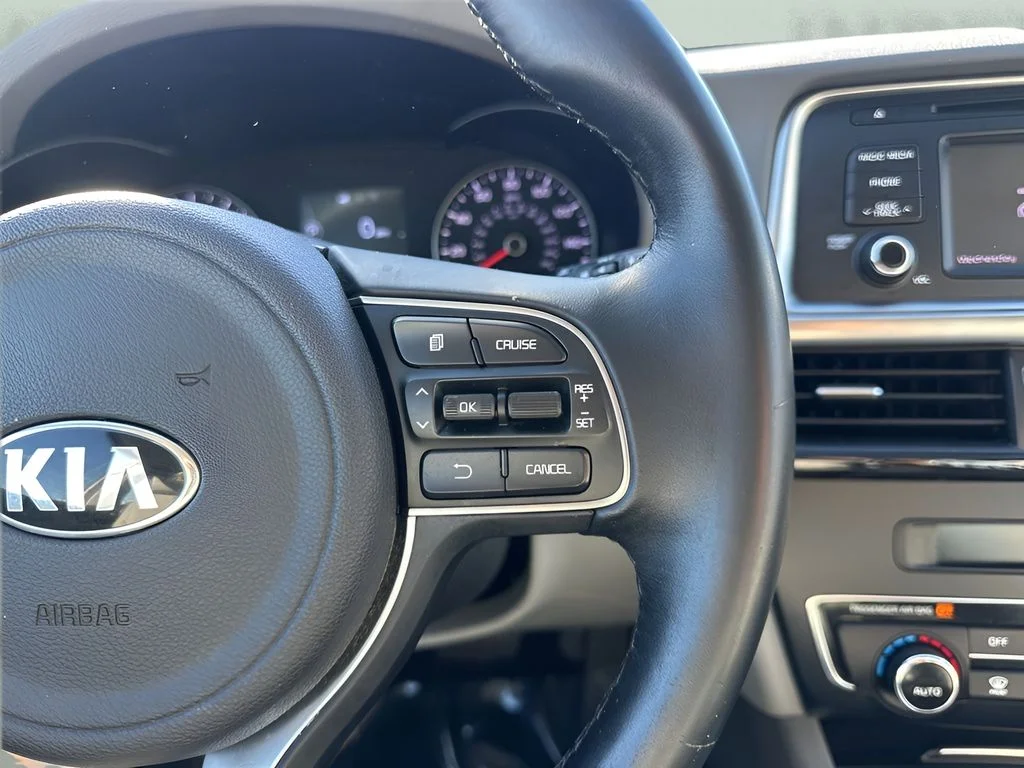 Used 2016 Gray Kia EX image 16