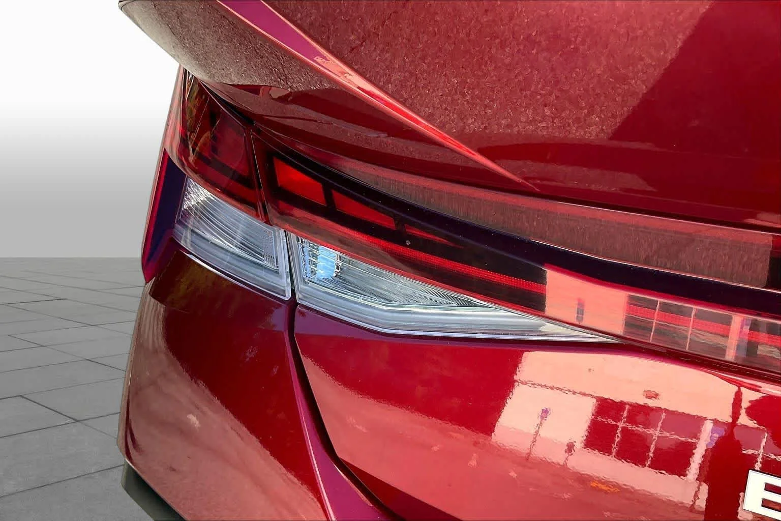 Used 2025 Ultimate Red Hyundai SEL Convenience image 29
