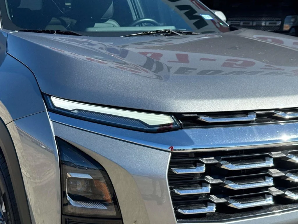 Used 2026 Gray Chevrolet LT image 3
