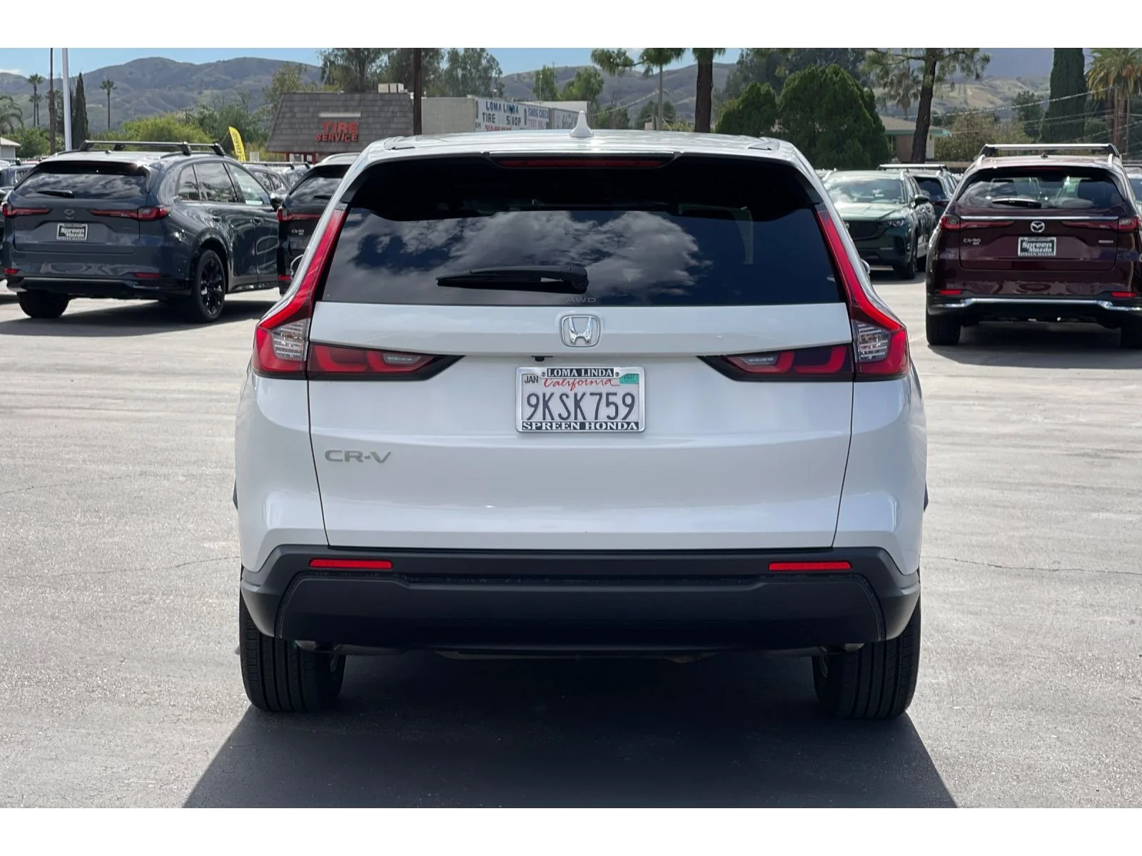 Used 2024 Platinum White Pearl Honda EX image 4