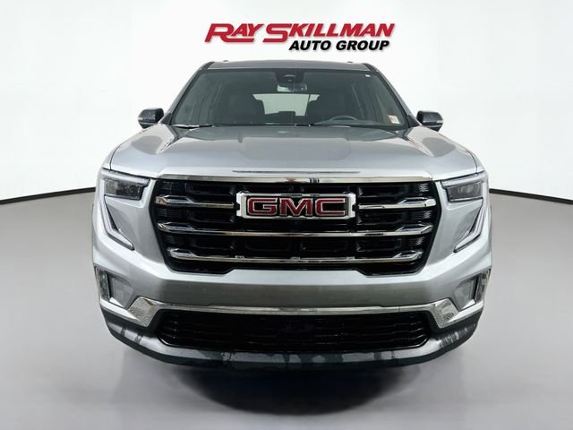 Used 2024 Silver GMC Elevation image 2