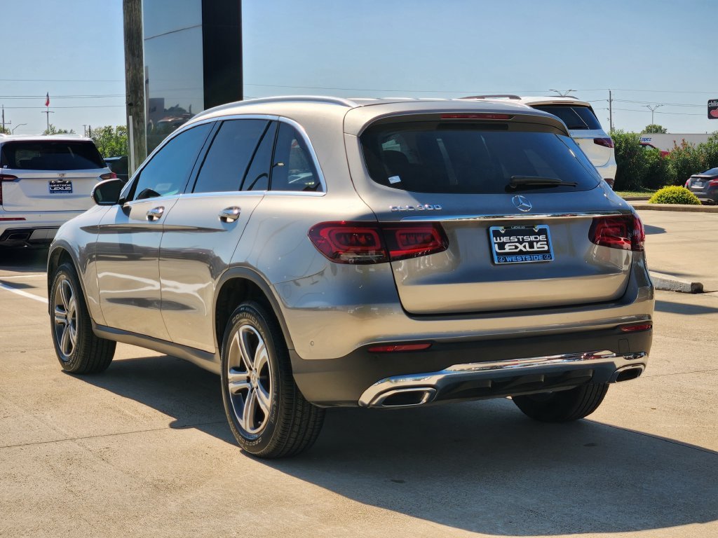 Used 2022  Mercedes-Benz GLC 300 image 5