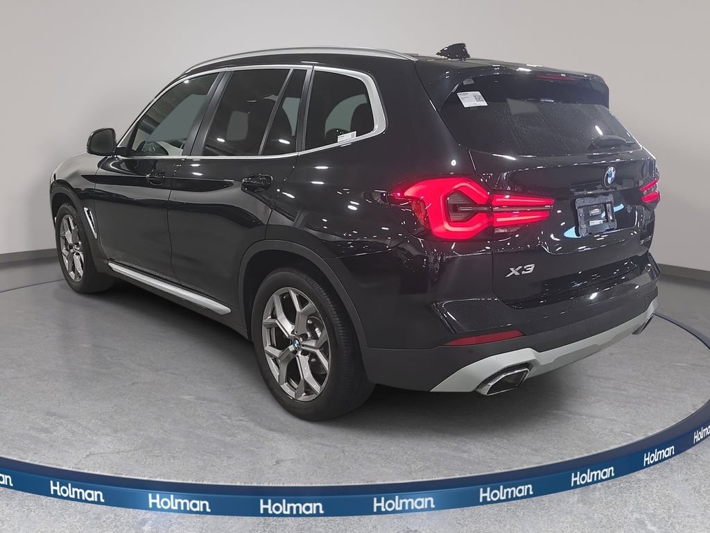 Used 2023 Black Sapphire Metallic BMW sDrive30i image 8