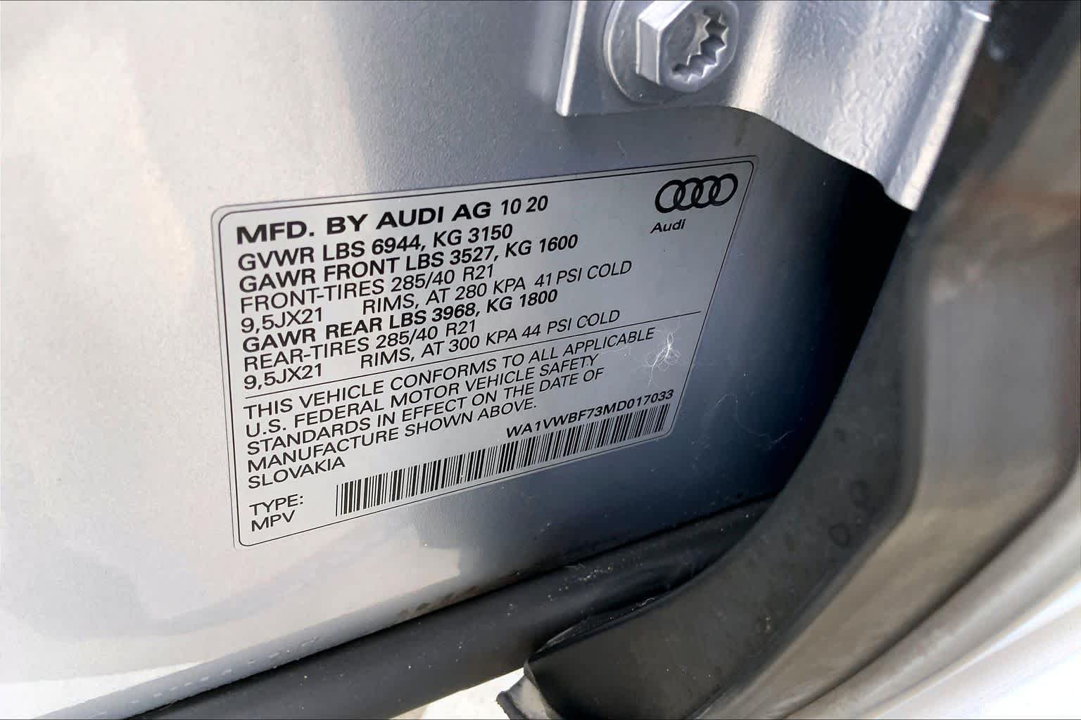 Used 2021 Florett Silver Metallic Audi Prestige image 33