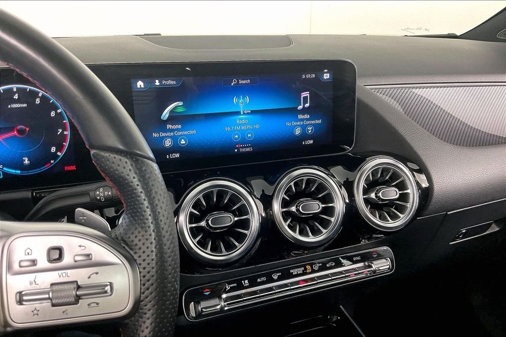 2022 Mercedes-Benz GLA GLA35 AMG - Photo 6