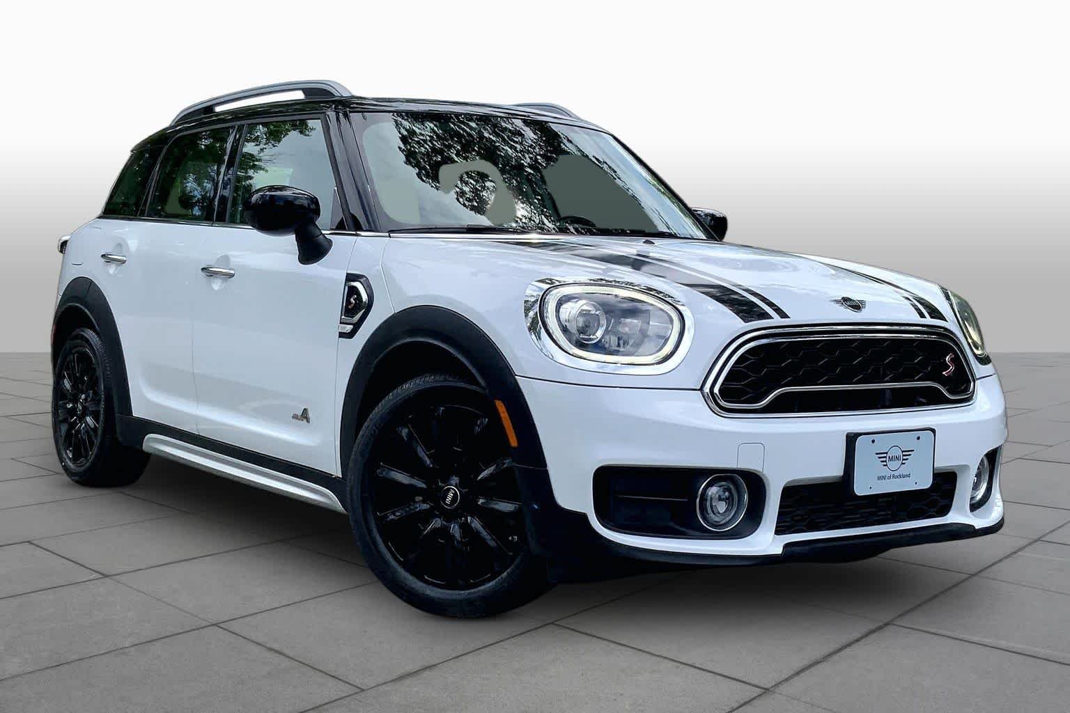 Used 2020 Light White MINI Cooper S image 2