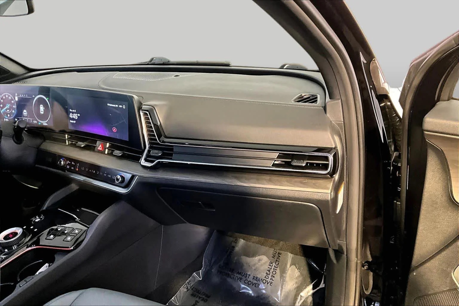 Used 2023 Fusion Black Kia X-Line Prestige image 18