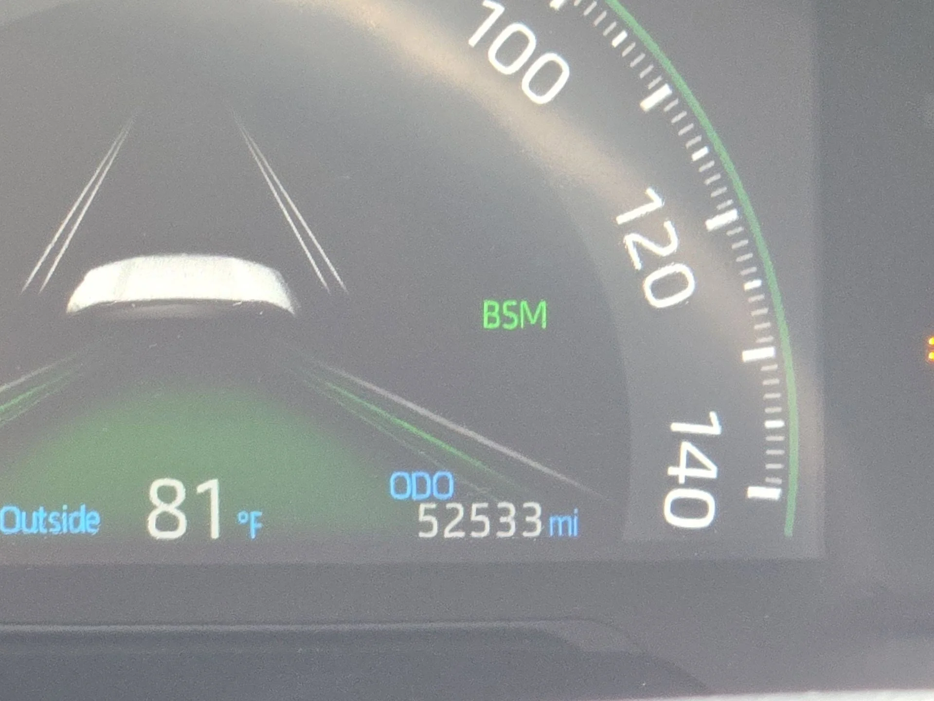 Used 2024 Wind Chill Pearl Toyota XLE image 21