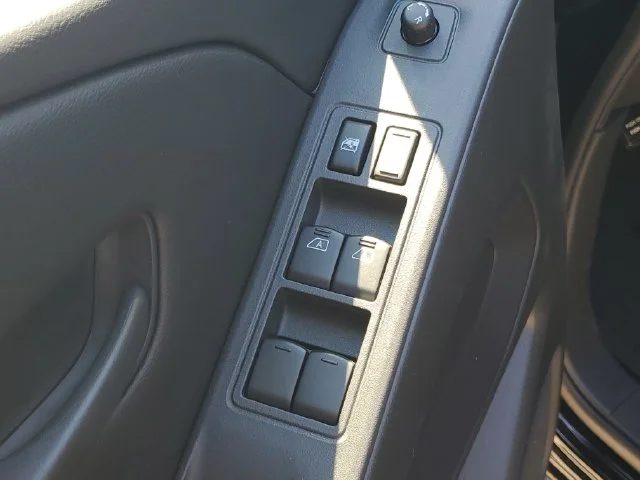 2026 Nissan Frontier SV - Photo 27