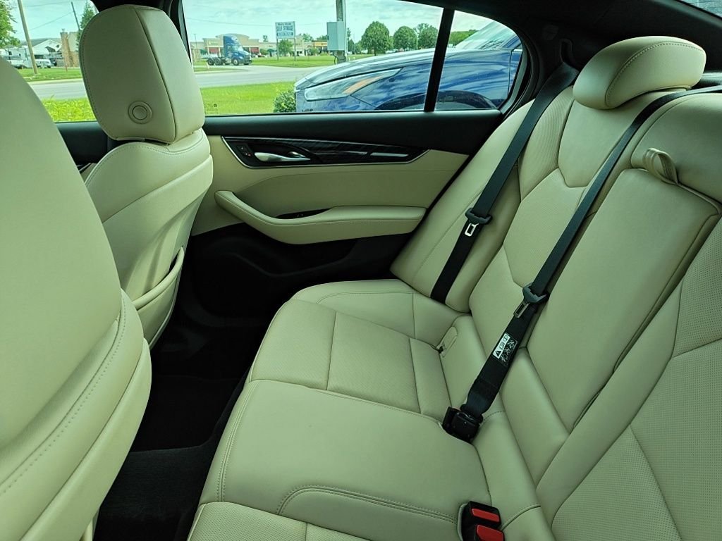 Used 2020 Black Cadillac Premium Luxury image 14