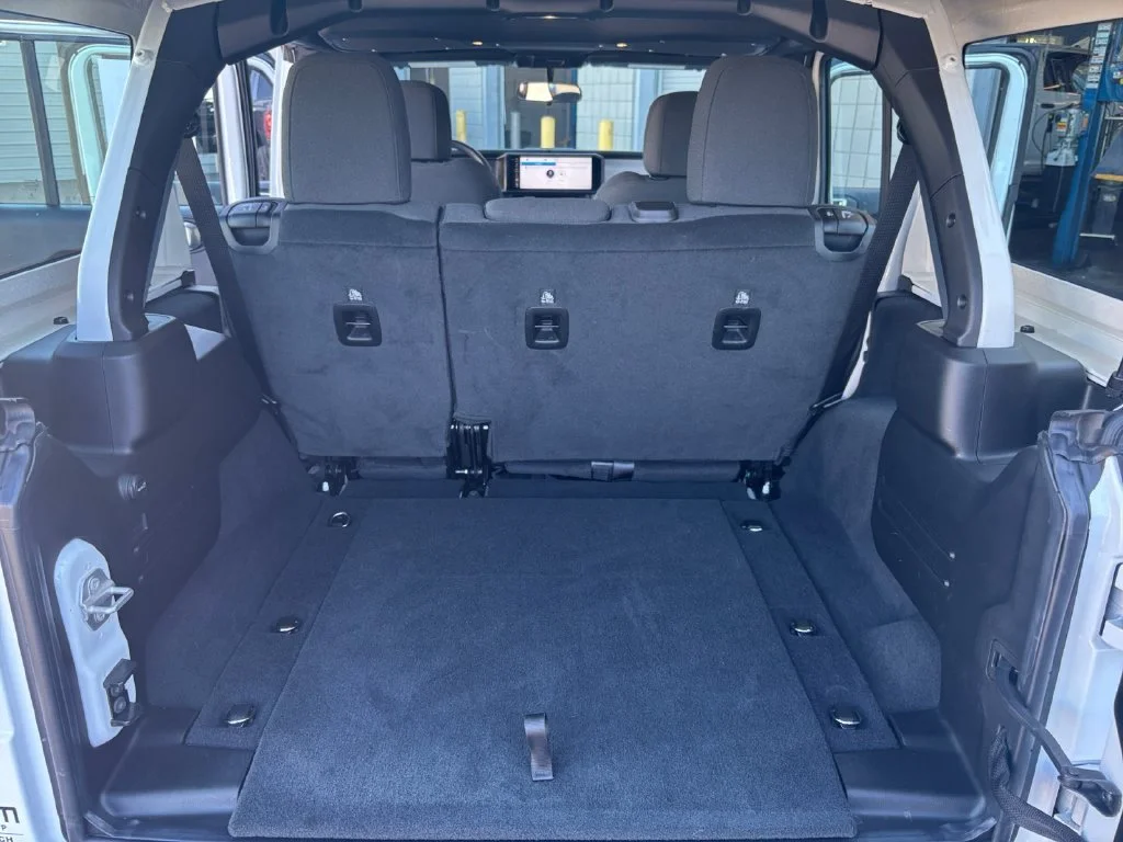 Used 2026 White Jeep Sport image 29