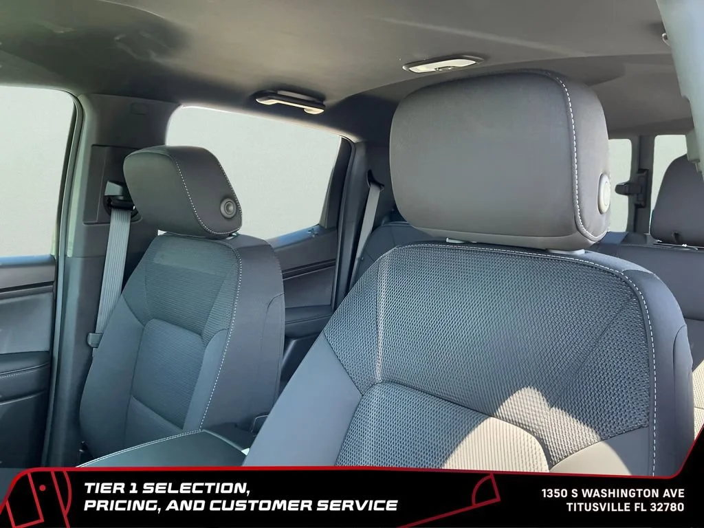 New 2026 Onyx Black GMC Elevation image 17