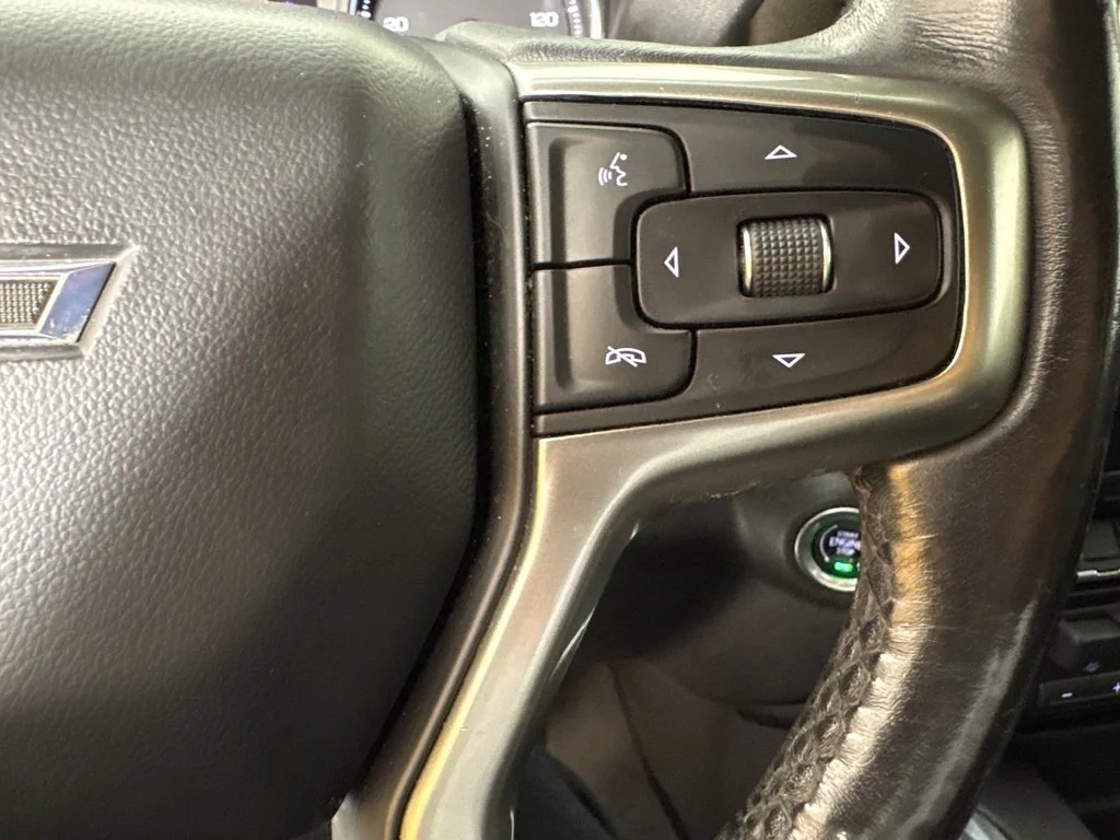 Used 2022 White Chevrolet LT Trail Boss image 30
