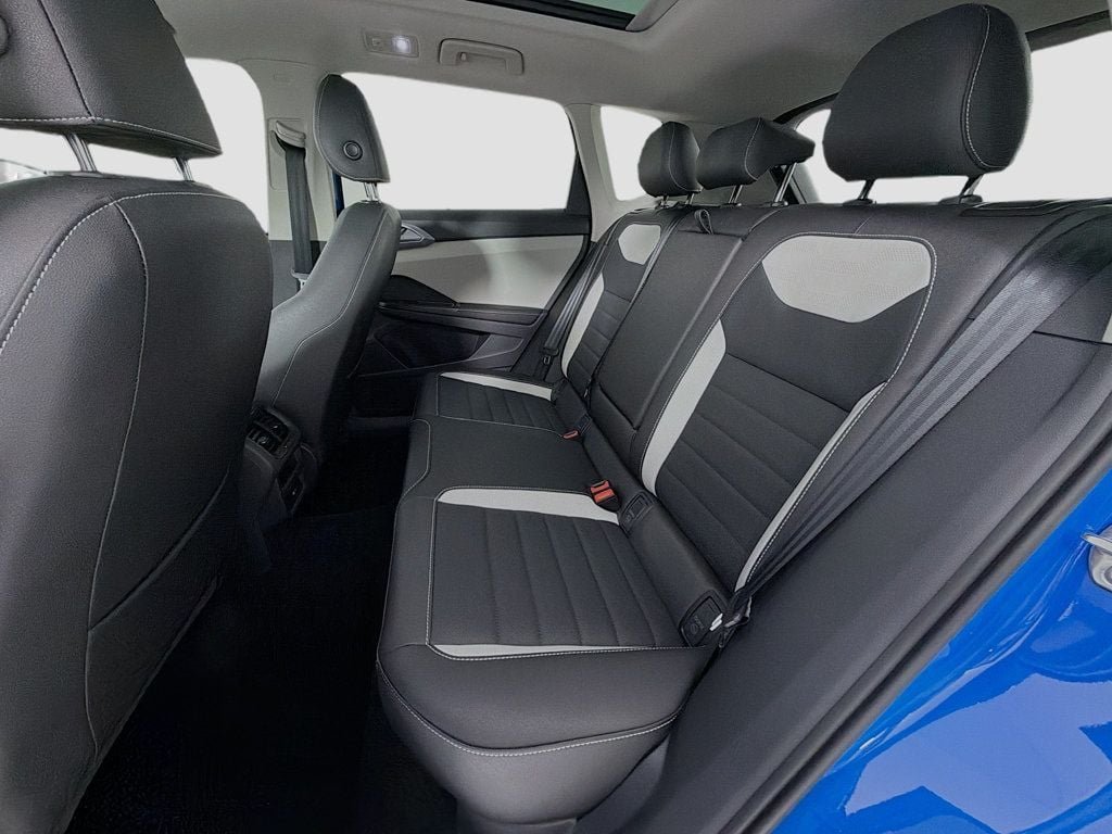 Certified Used 2025 Cornflower Blue Volkswagen SEL 4MOTION image 26