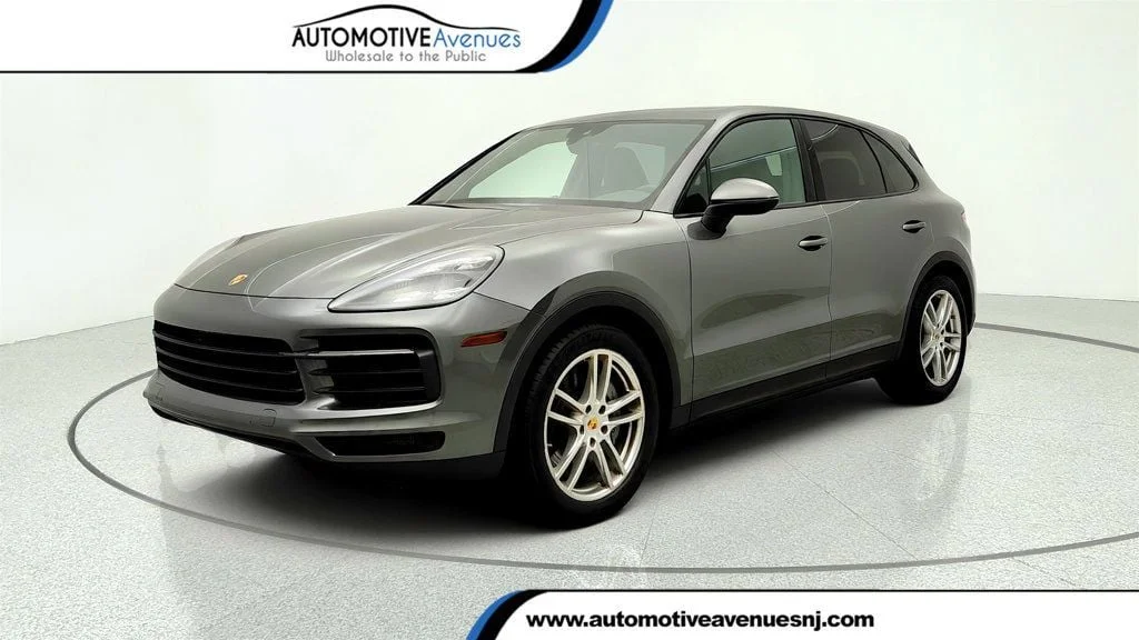 2019 Porsche Cayenne S's photo