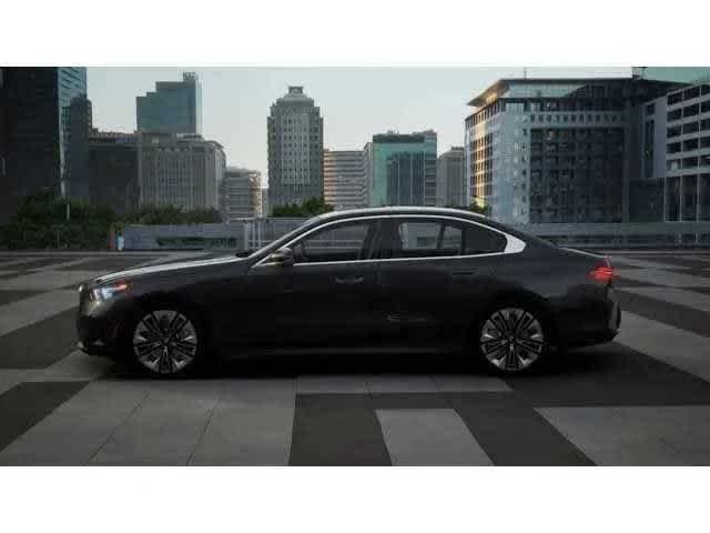 New 2027 Dark Graphite Metallic BMW 530i image 4