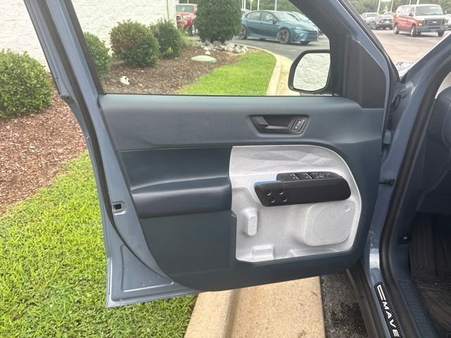 Used 2025 Gray Ford XLT image 21